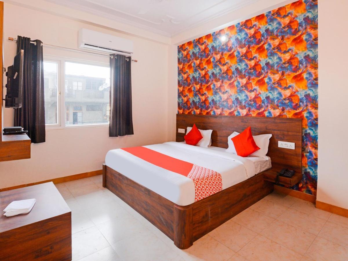 Collection O 62269 Hotel Elegant Jaipur Buitenkant foto